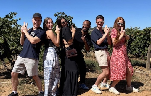 Cape wine explorer tour group pose