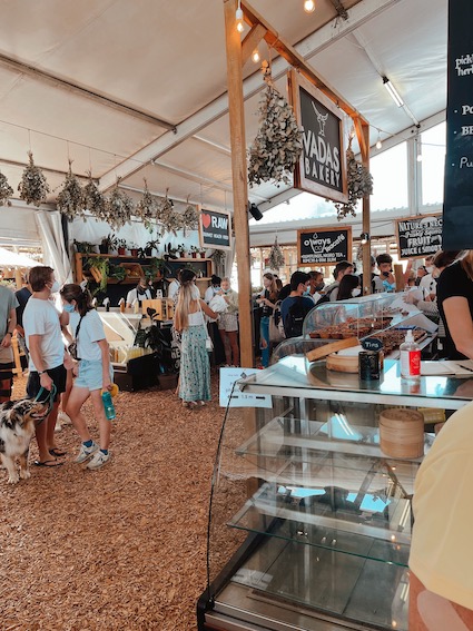 Vadas Bakery stall at Oranjezicht Market