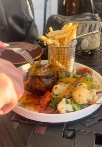 Steak dinner at the 12 Apostles in Cape Town